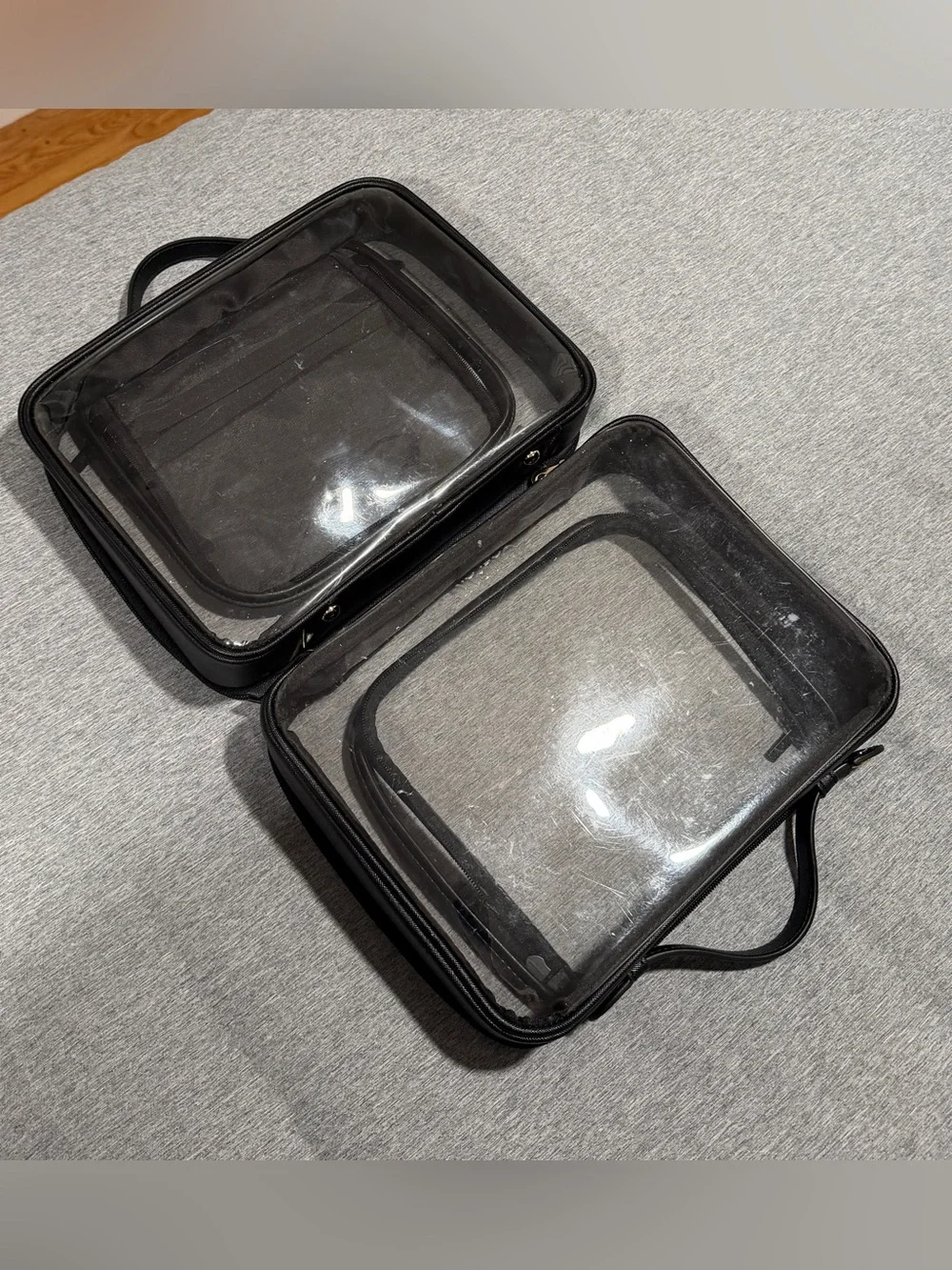Calpak clear cosmetics/toiletry case